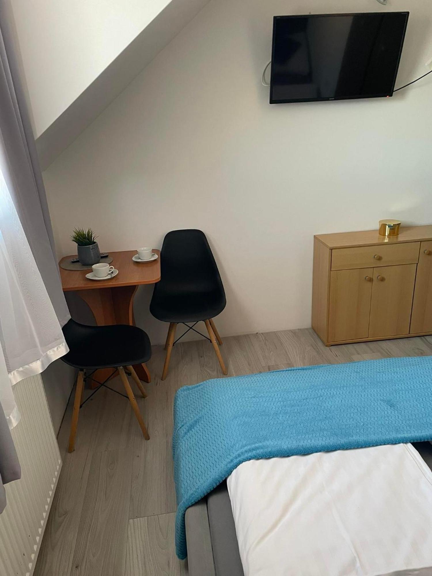 Pokoje I Apartamenty Polna 19 Niechorze Quarto foto